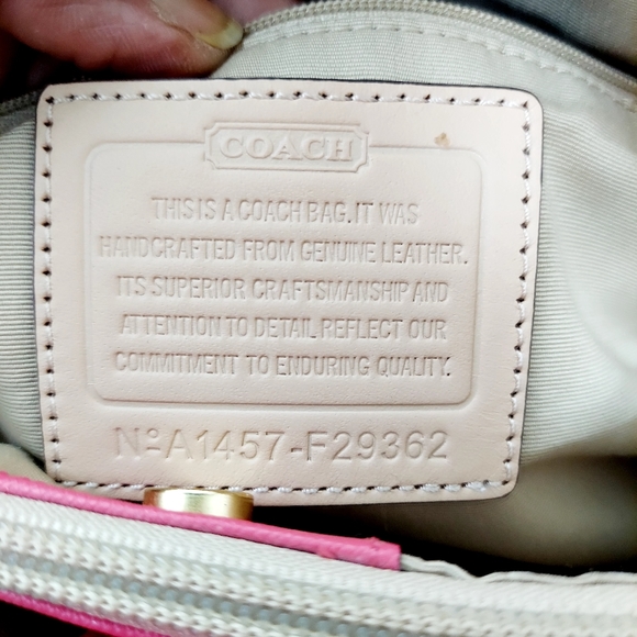 Gorgeous Coach Peyton Drawstring Pink Leather Carryall 💗 - Picture 6 of 9